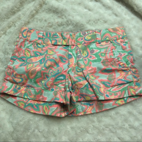 Lilly Pulitzer Pants - 𝅺LILLY Pulitzer Barkley shorts sz 6